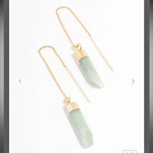 Boutique!🦋 Gold Plated Green Crystal Threader Earrings!!